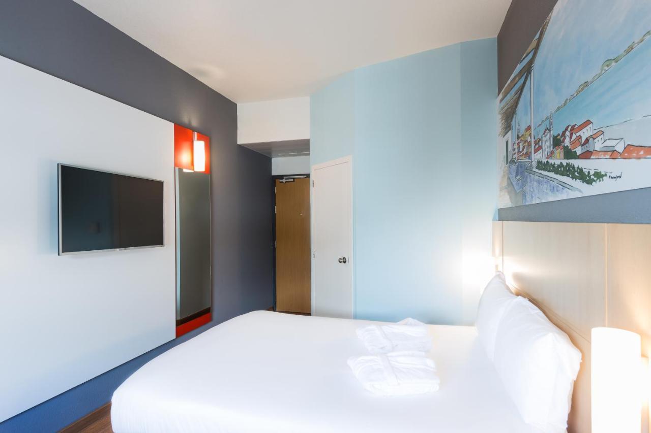 Hotel Ibis Lisboa Parque Das Nacoes Exterior photo