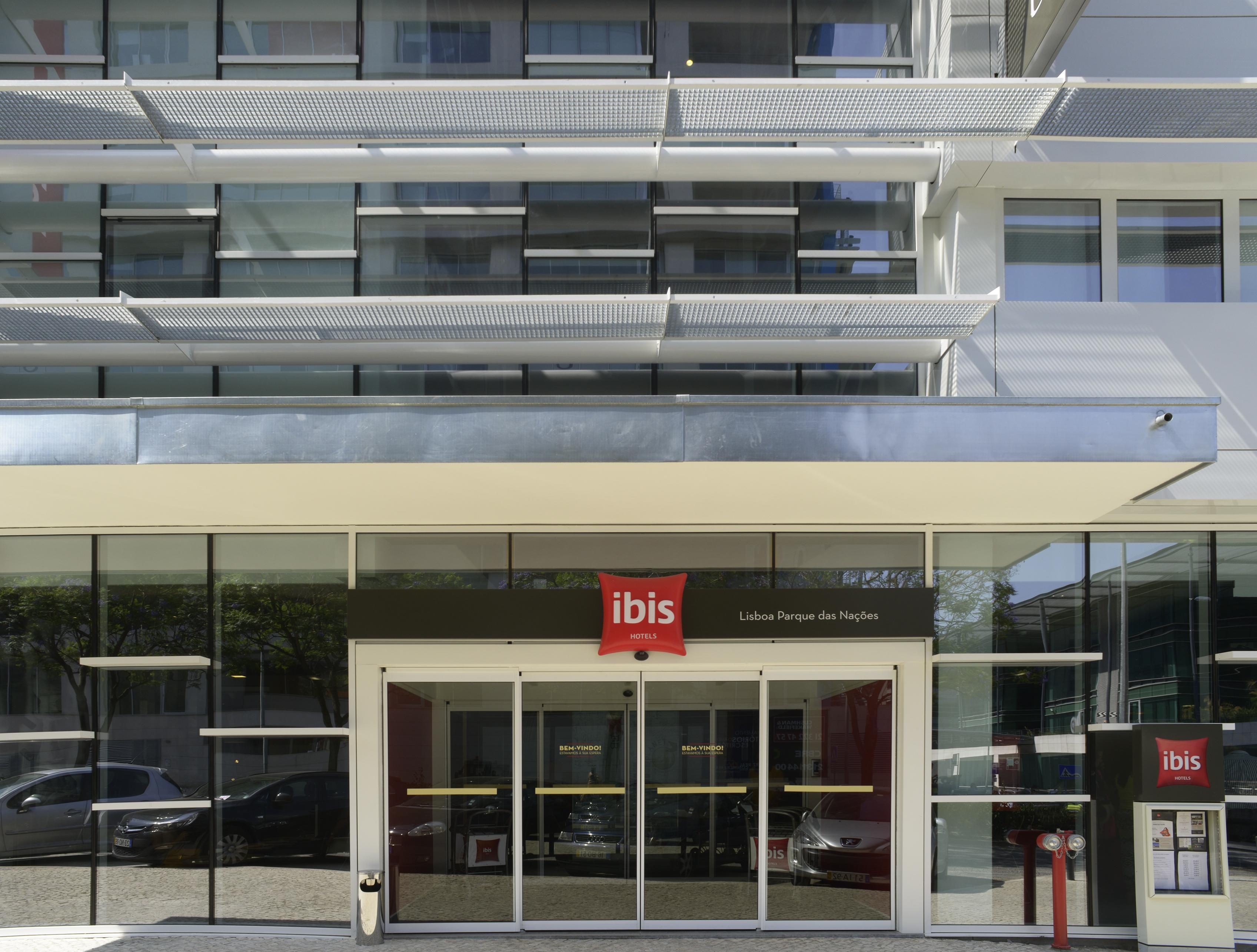 Hotel Ibis Lisboa Parque Das Nacoes Exterior photo